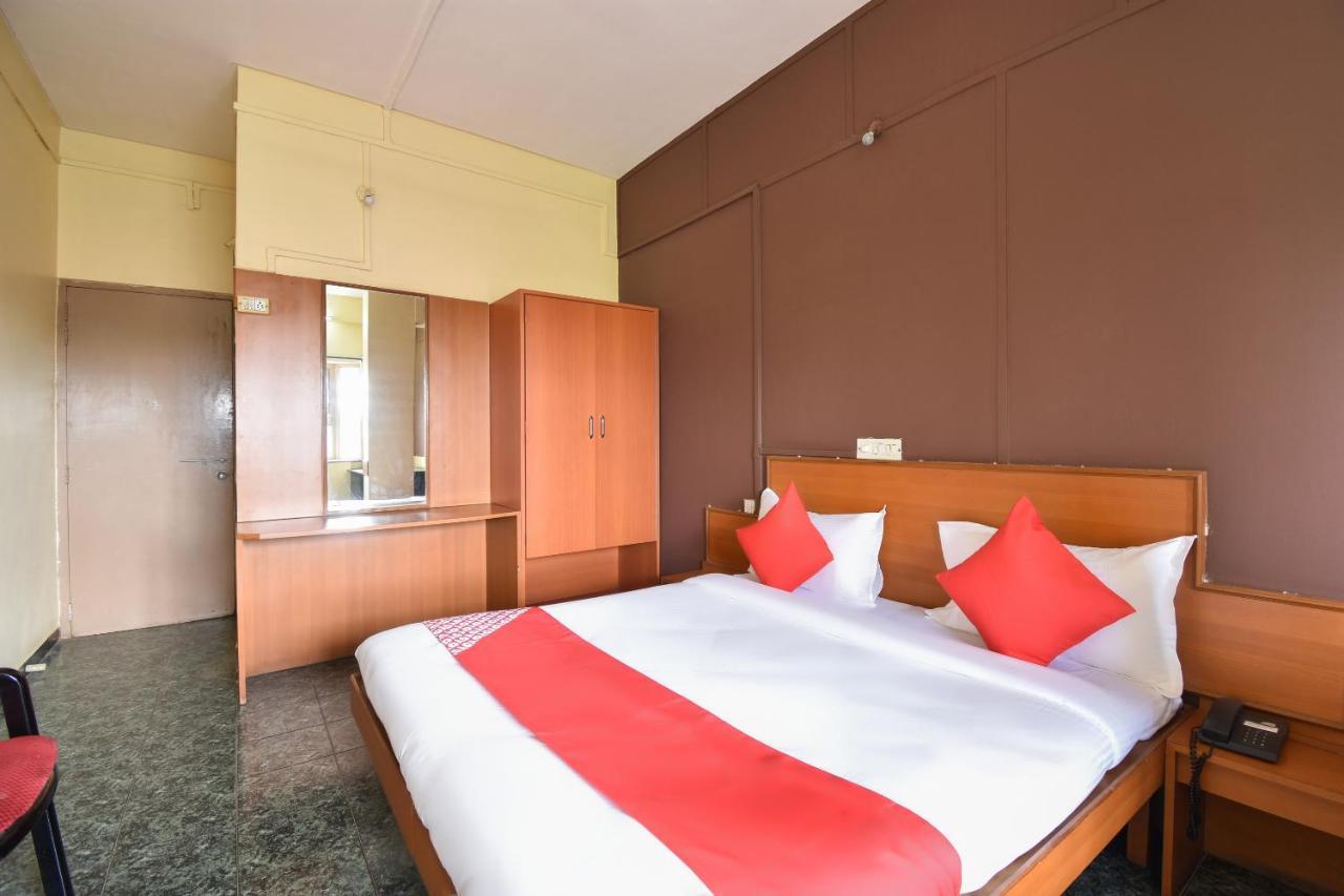Oyo 63264 Hotel Shamiana Pandharpur Exterior foto