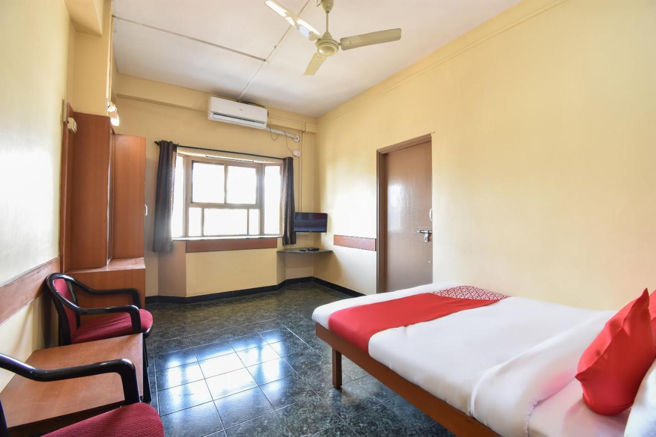 Oyo 63264 Hotel Shamiana Pandharpur Exterior foto
